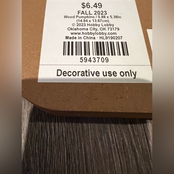 ๐๐NWT Cute Sweater Weather Pumpkins- Set of 3๐๐ - Picture 3 of 3